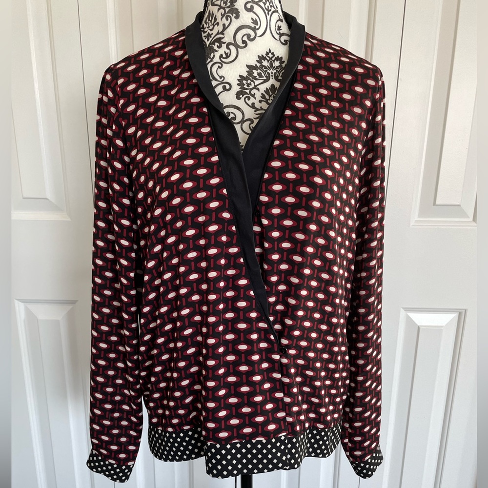 Zara geometric print top 🪗